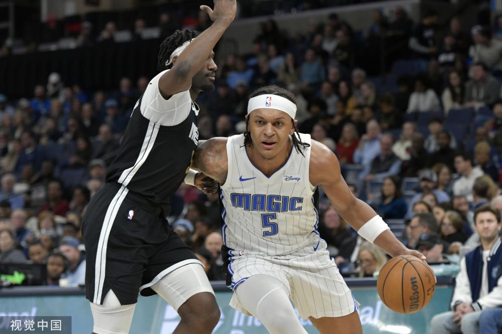 略显低迷的 略显低迷的