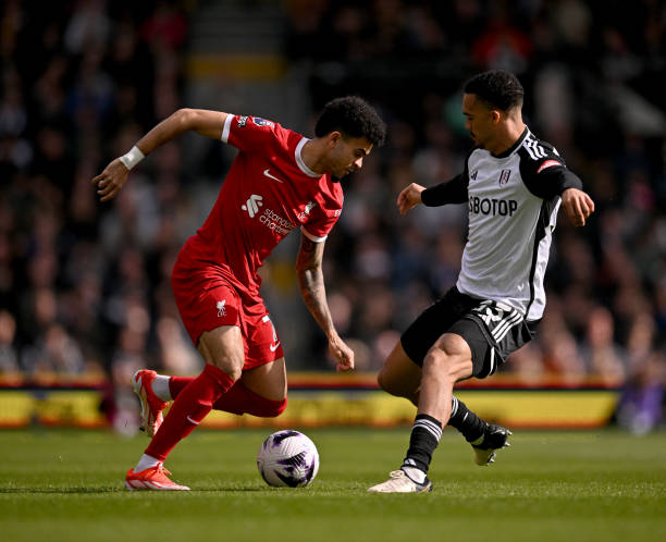 球场上的魔 球场上的魔